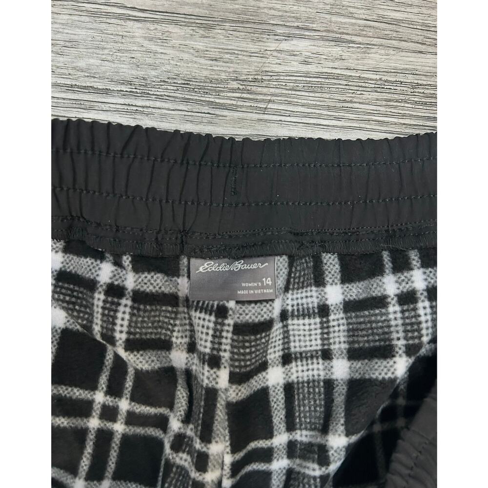 NWT Eddie Bauer Black Utility Cargo Pants Fleece Lined Flannel Cuffed Women 14 - Picture 2 of 8